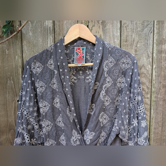 Johnny Was Dark Grey Embroidered Kimono Size XL - Picture 3 of 10